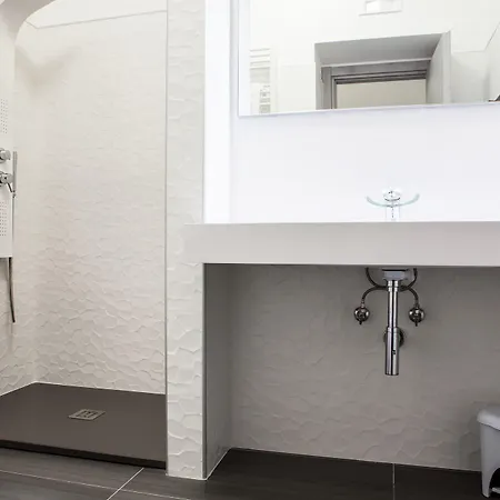 Bed & Breakfast Pomodoro Bed