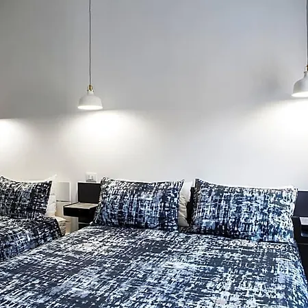 Pomodoro Bed Oda ve Kahvaltı Castrovillari
