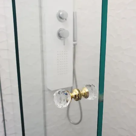 Pomodoro Bed Oda ve Kahvaltı 4*