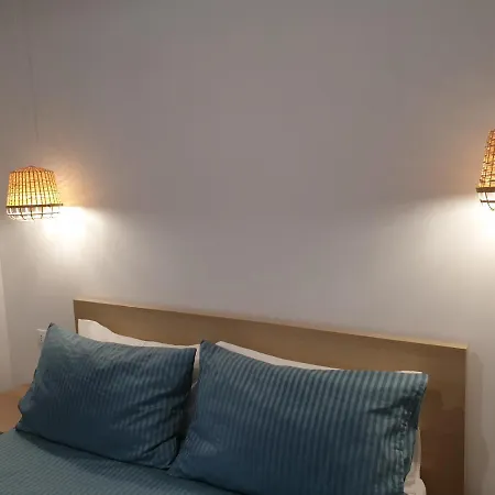 Pomodoro Bed Couette-café Castrovillari