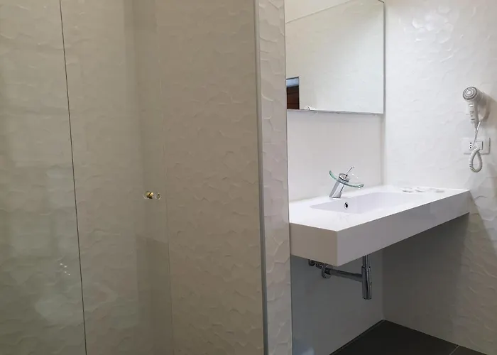 Pomodoro Bed Panzió Castrovillari